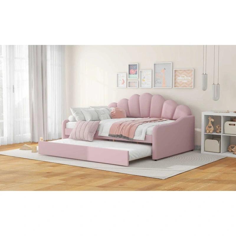 Καναπές-κρεβάτι daybed πλήρους μεγέθους με υφασμάτινο πλαίσιο, πλάτη σε σχήμα κοχυλιού και συρόμενο δεύτερο κρεβάτι, βελούδινος καναπές-κρεβάτι για το σαλόνι