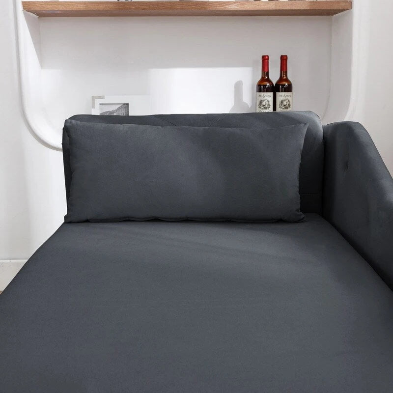 Moderne Chaiselongue mit Samtbezug, gerollten Armlehnen, Stauraum und Kissen